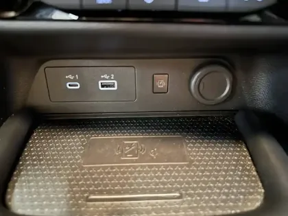 Photo 63 Nissan Juke  DIG-T 114