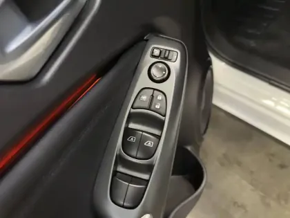 Photo 52 Nissan Juke  DIG-T 114