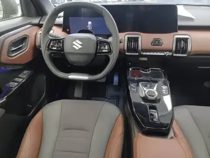 Photo 13 Suzuki Vitara e  61 kWh