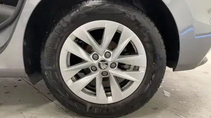 Photo 6 Skoda Fabia  1.0 TSI 95 ch BVM5