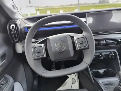 Photo 8 Citroën C3  Turbo 100 ch BVM6