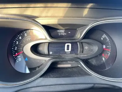 Photo 16 Renault Captur  TCe 90 Energy