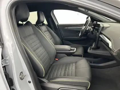 Photo 13 Renault Megane  E-Tech EV60 220 ch optimum charge