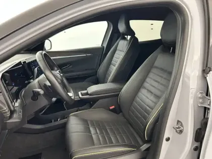 Photo 8 Renault Megane  E-Tech EV60 220 ch optimum charge