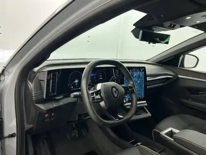 Photo 9 Renault Megane  E-Tech EV60 220 ch optimum charge