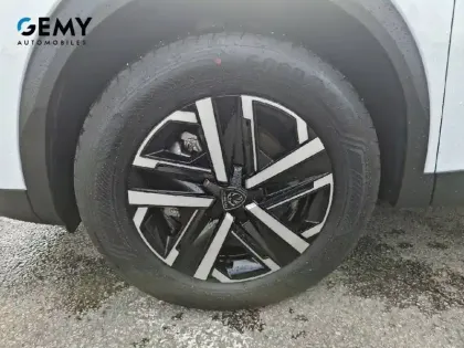 Photo 65 Peugeot 2008  Hybrid 110 e-DCS6