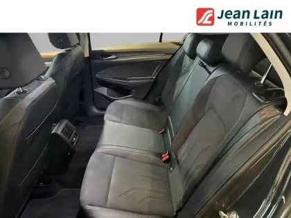 Photo 16 Volkswagen Golf  1.5 eTSI EVO2 150 DSG7