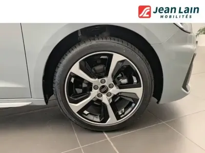 Photo 8 Audi A1  Sportback 30 TFSI 116 ch S tronic 7