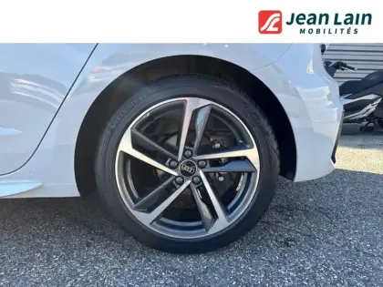 Photo 8 Audi A1  Sportback 30 TFSI 116 ch S tronic 7