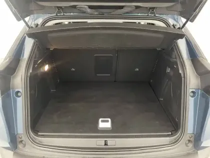 Photo 76 Peugeot 3008  Hybrid 225 e-EAT8