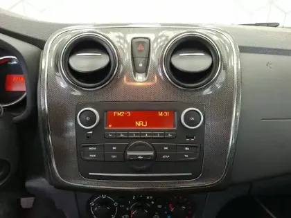 Photo 17 Dacia Sandero  SCe 75