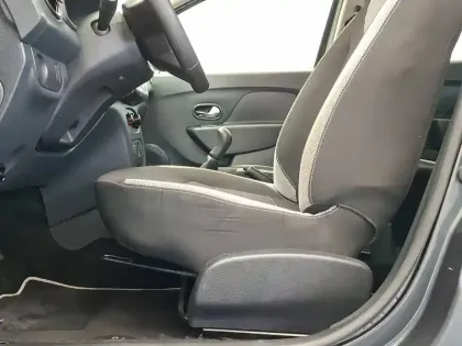 Photo 24 Dacia Sandero  SCe 75