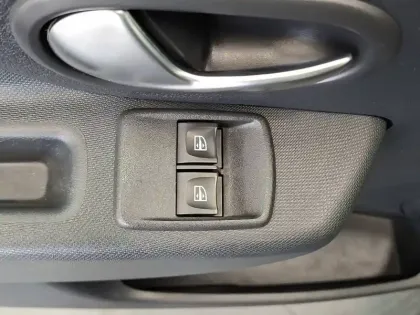 Photo 25 Dacia Sandero  SCe 75