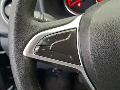 Photo 26 Dacia Sandero  SCe 75