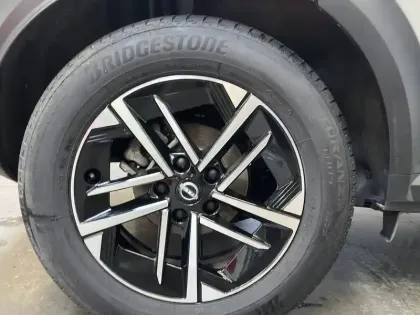 Photo 32 Nissan Juke  DIG-T 114