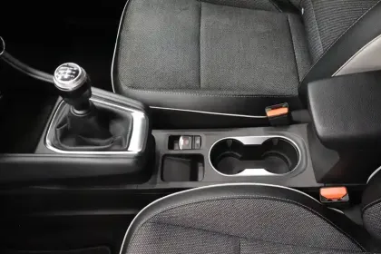 Photo 75 Renault Captur  TCe 100