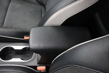 Photo 76 Renault Captur  TCe 100