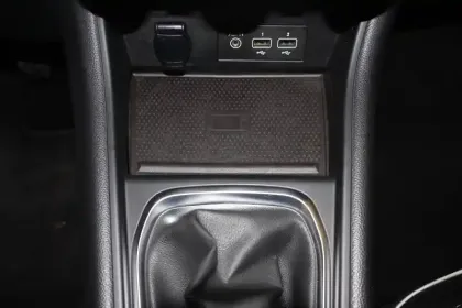 Photo 77 Renault Captur  TCe 100