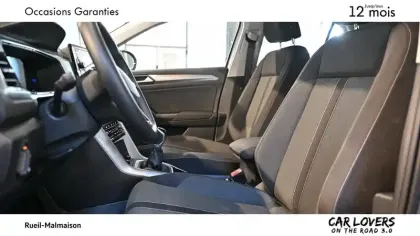 Photo 15 Volkswagen T-roc  1.0 TSI 116 Start/Stop BVM6