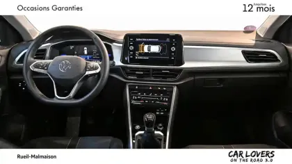 Photo 18 Volkswagen T-roc  1.0 TSI 116 Start/Stop BVM6