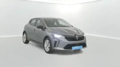 Photo 33 Renault Clio  E-Tech full hybrid 145 ch GSR2