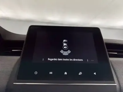 Photo 18 Renault Clio  E-Tech full hybrid 145 ch GSR2