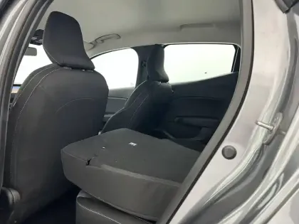 Photo 20 Renault Clio  E-Tech full hybrid 145 ch GSR2