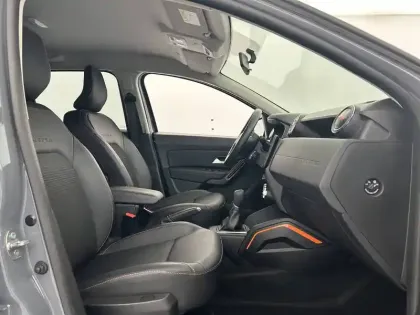 Photo 22 Dacia Duster  TCe 150 FAP 4x2 EDC