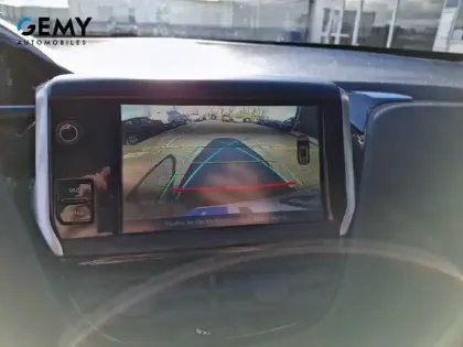 Photo 13 Peugeot 2008  PureTech 130ch S&S BVM6