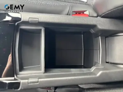 Photo 30 Peugeot 2008  Electrique 54 kWh 156 ch