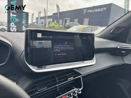 Photo 21 Peugeot 2008  Electrique 54 kWh 156 ch