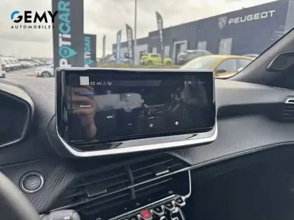 Photo 20 Peugeot 2008  Electrique 54 kWh 156 ch
