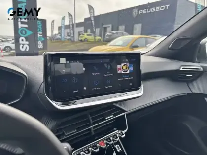 Photo 19 Peugeot 2008  Electrique 54 kWh 156 ch