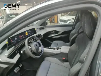 Photo 8 Peugeot 5008  Hybrid 145 - e DCS 6