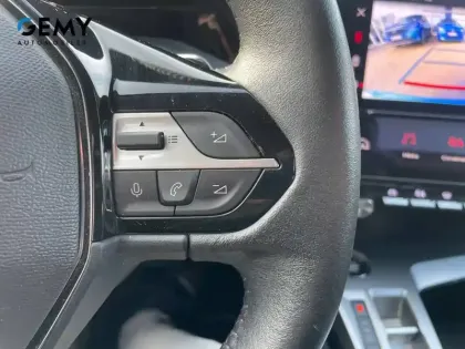 Photo 13 Peugeot 308  SW PureTech 130ch S&S EAT8