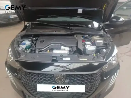 Photo 29 Peugeot 208  Hybrid 110 e-DCS6