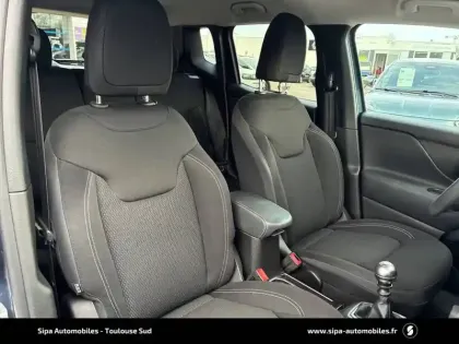 Photo 28 Jeep Renegade  1.0 Turbo T3 120 ch BVM6