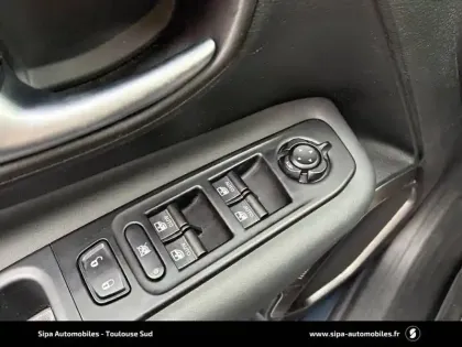 Photo 15 Jeep Renegade  1.0 Turbo T3 120 ch BVM6