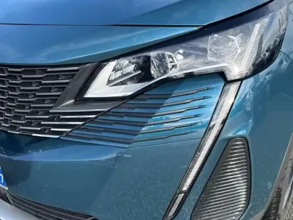 Photo 15 Peugeot 3008  PureTech 130ch S&S EAT8