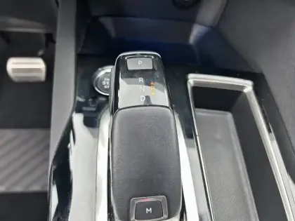 Photo 88 Peugeot 3008  PureTech 130ch S&S EAT8