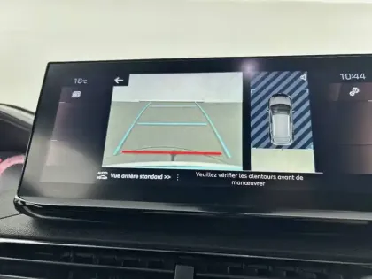 Photo 101 Peugeot 3008  PureTech 130ch S&S EAT8