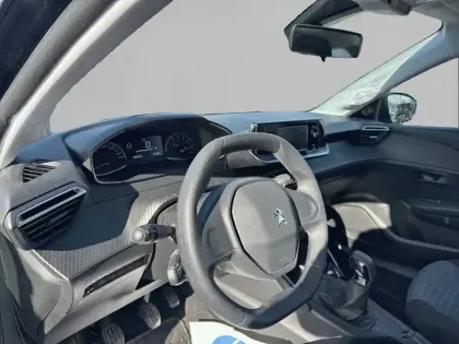 Photo 27 Peugeot 208  PureTech 75 S&S BVM5