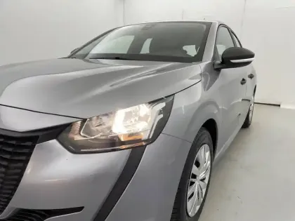 Photo 23 Peugeot 208  PureTech 75 S&S BVM5