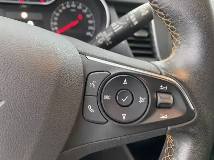 Photo 15 Opel Crossland X  1.2 Turbo 110 ch