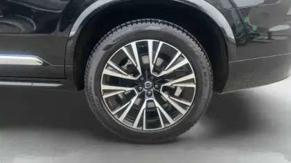 Photo 46 Volvo Xc90  T8 AWD Hybride Rechargeable 455 ch Geartronic 8 7pl