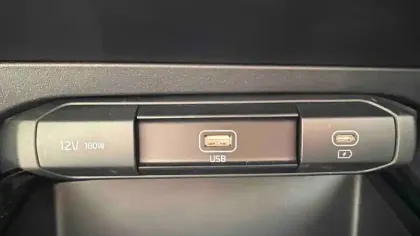 Photo 16 Kia Niro  1.6 GDi 129 ch HEV DCT6