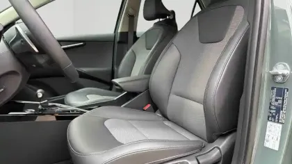 Photo 12 Kia Niro  1.6 GDi 129 ch HEV DCT6