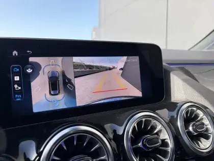 Photo 43 Mercedes GLA  200 d 8G-DCT