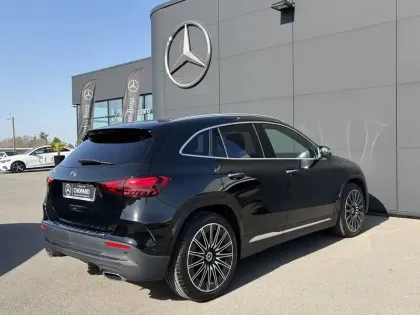 Photo 58 Mercedes GLA  200 d 8G-DCT