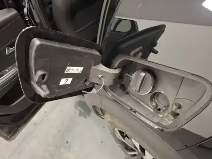 Photo 29 Peugeot 2008  PureTech 130 S&S BVM6